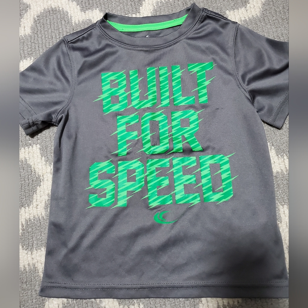 🥳 3/$16 Carter's "Built for Speed" T-shirt - 4T
